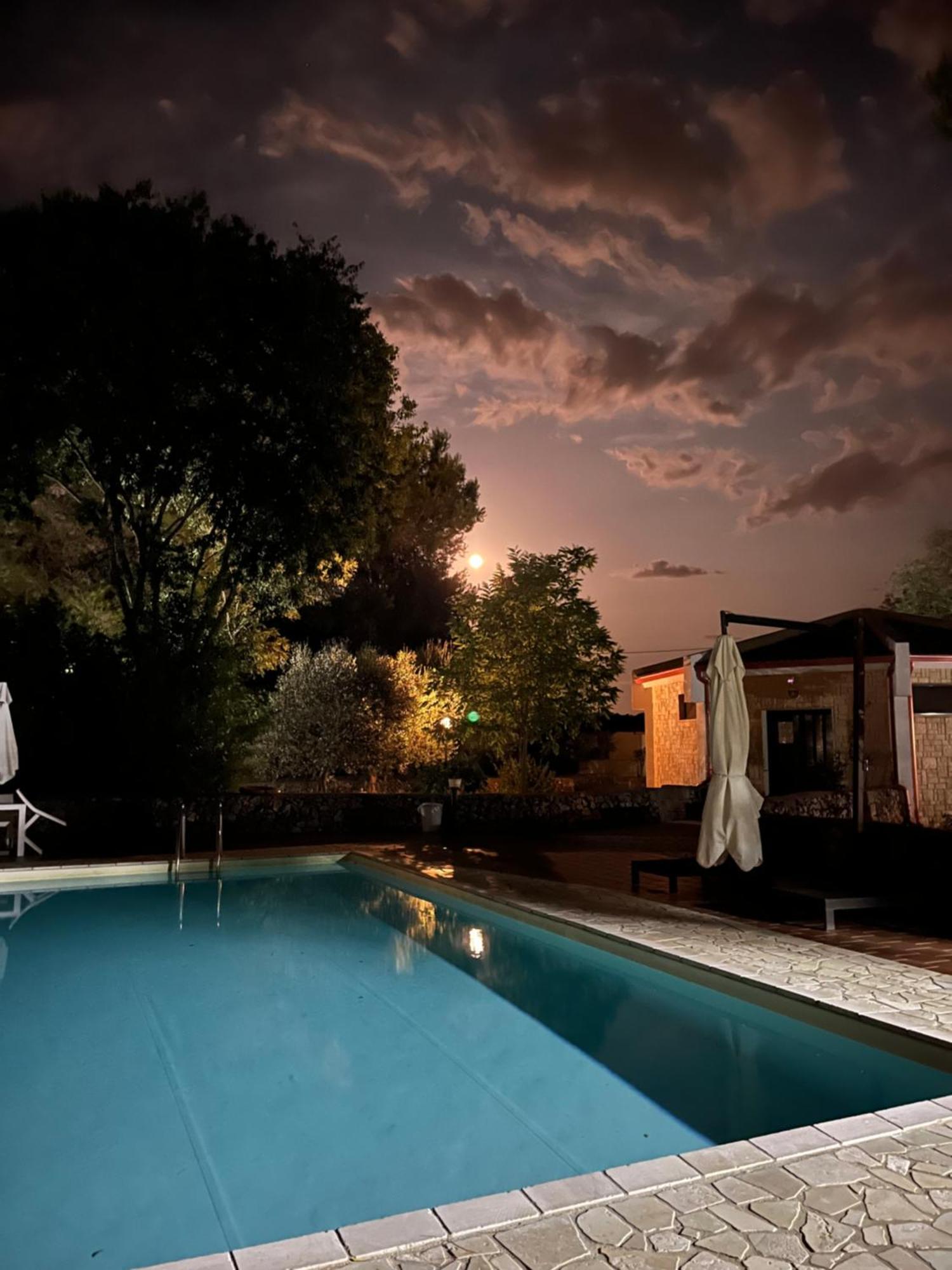 Casette Masseria La Camardia Sava Buitenkant foto
